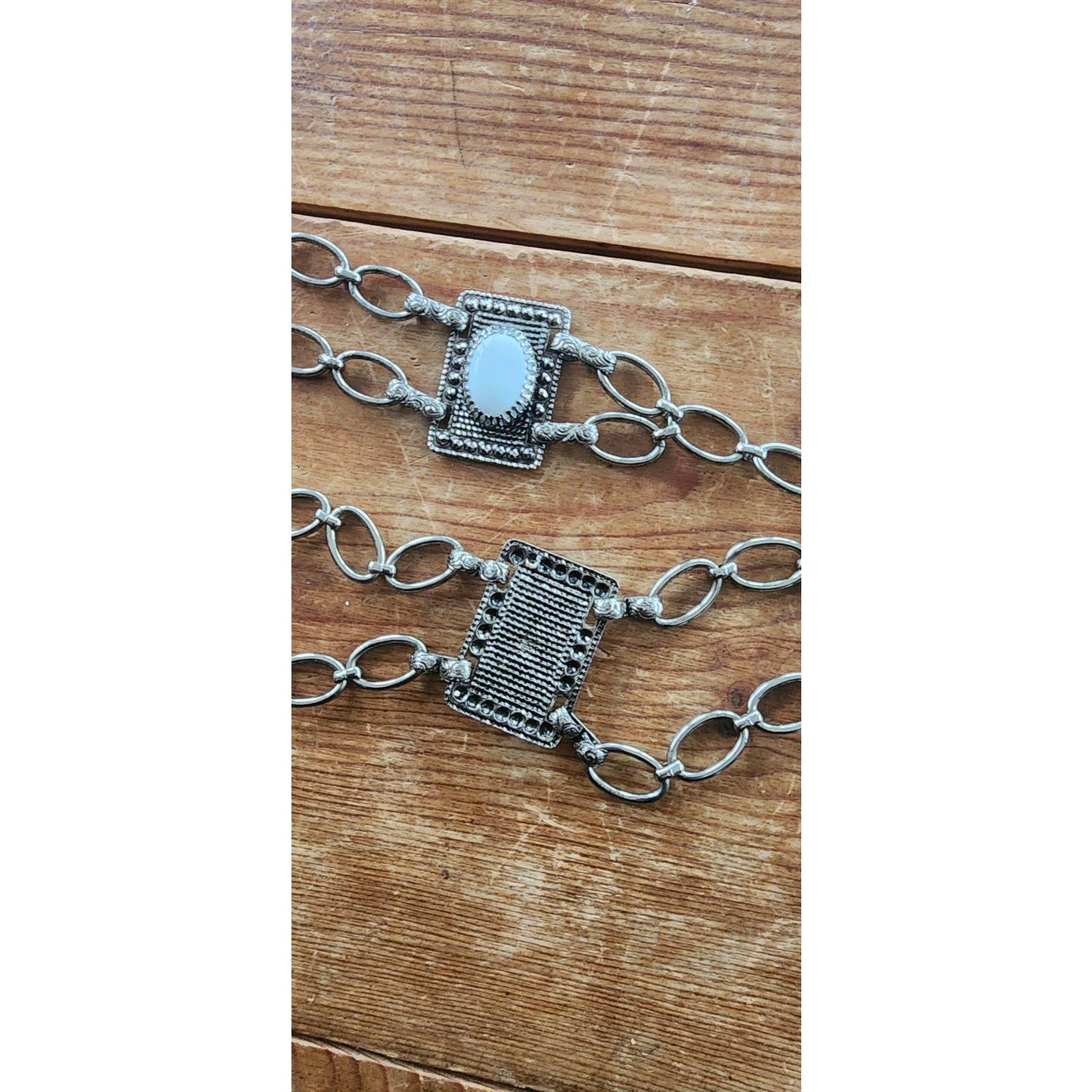 Vintage 60s Chain Belt Silver Link White Enamel