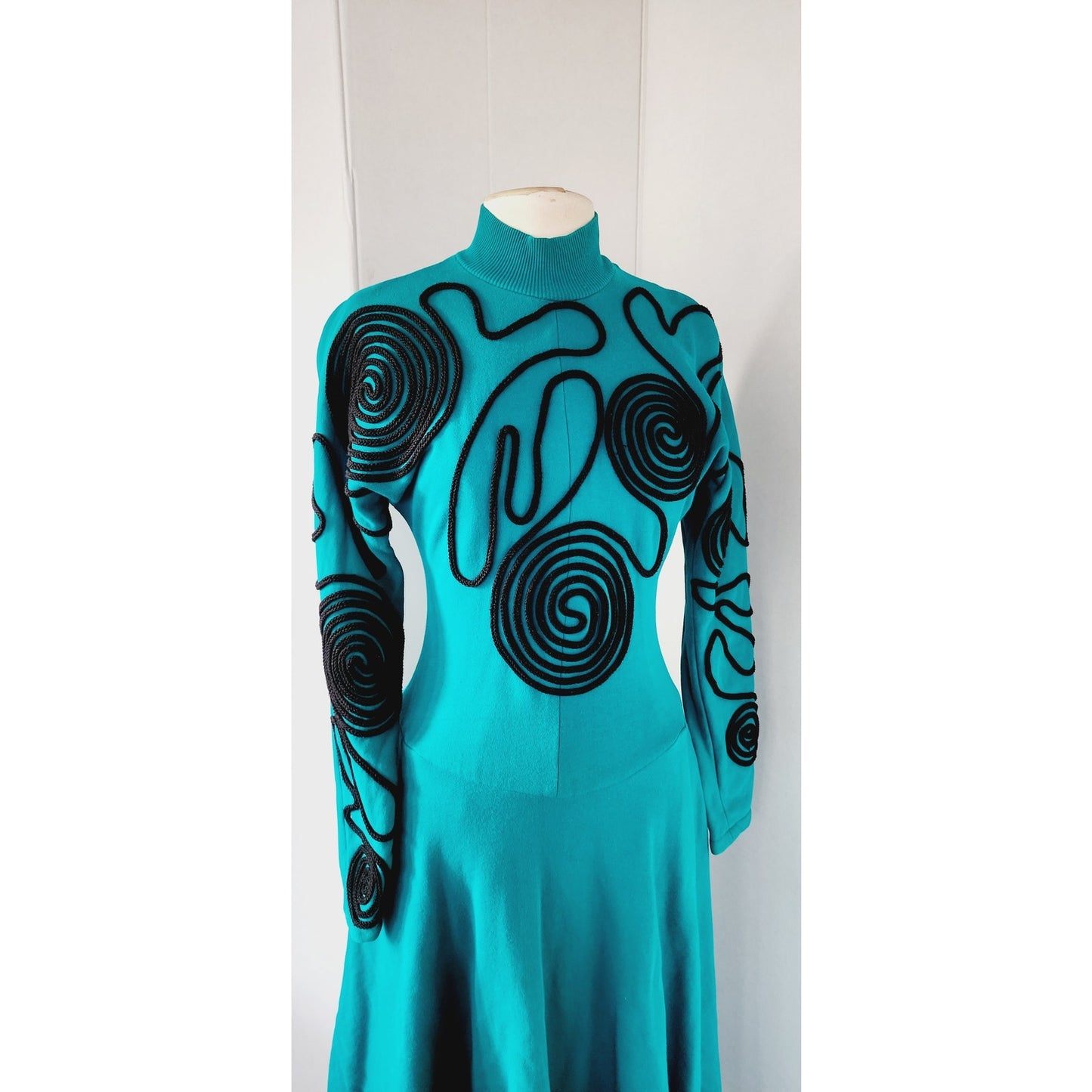 Vintage 1980s Blue Dress Embroidered w/Black Spiral Coils Avant Garde Art Clothes