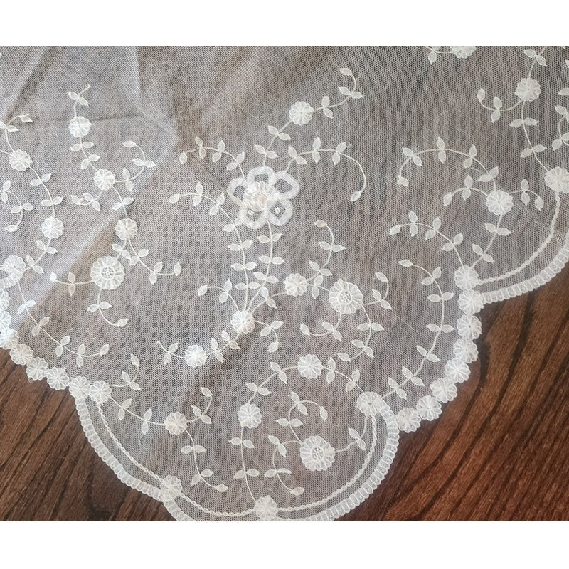 Vintage 1950s Brussels Lace Bridal Veil Wedding Mantilla Fingertip Length