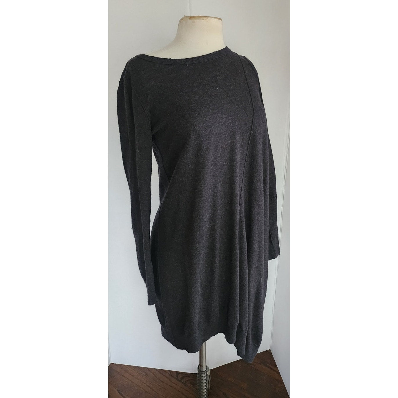 All Saints Sago Sweater Dress Gray Tunic Asymmetrical Hem Cut Out Shoulder