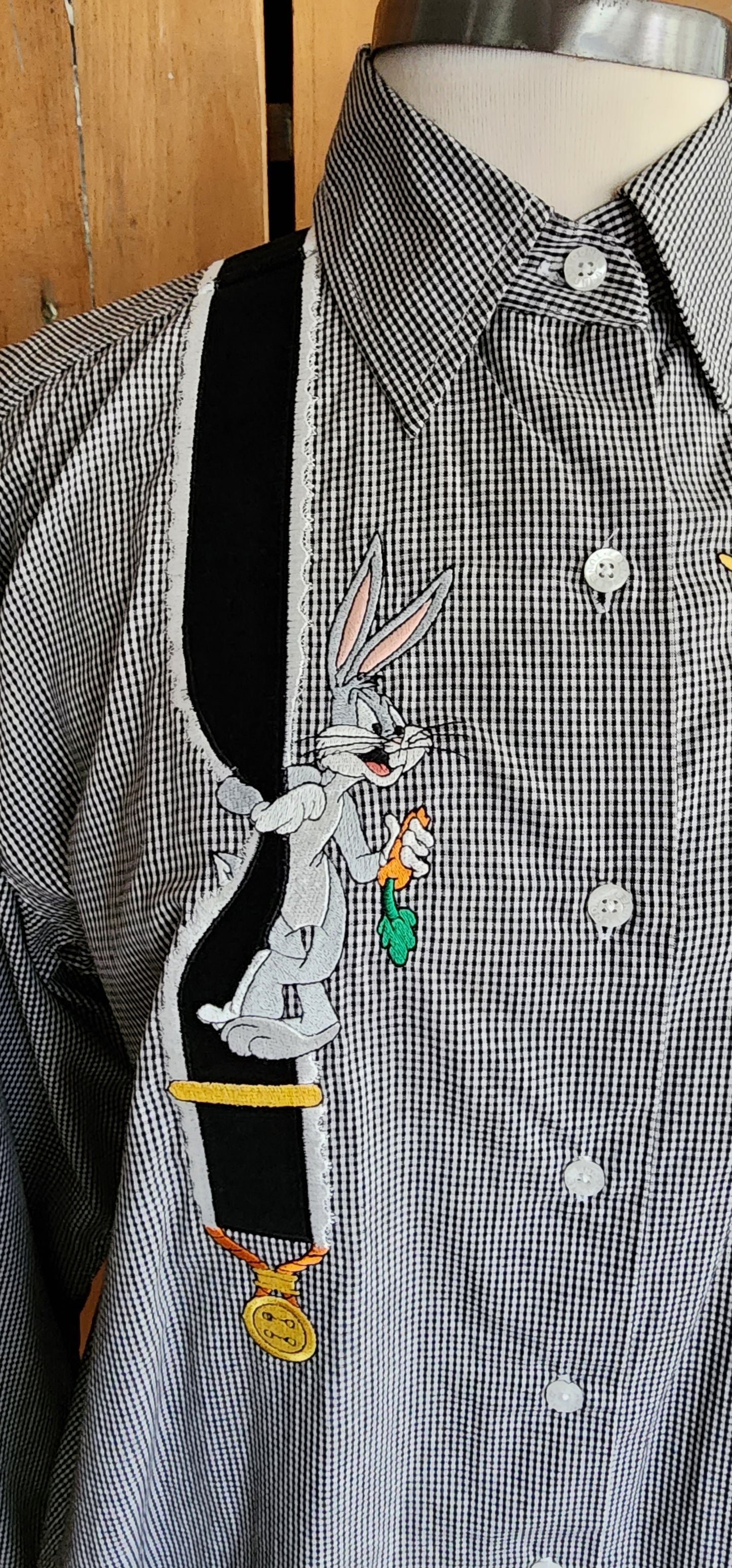 90s Warner Bros Shirt Button Down Checked Print Bugs Bunny Donald Duck