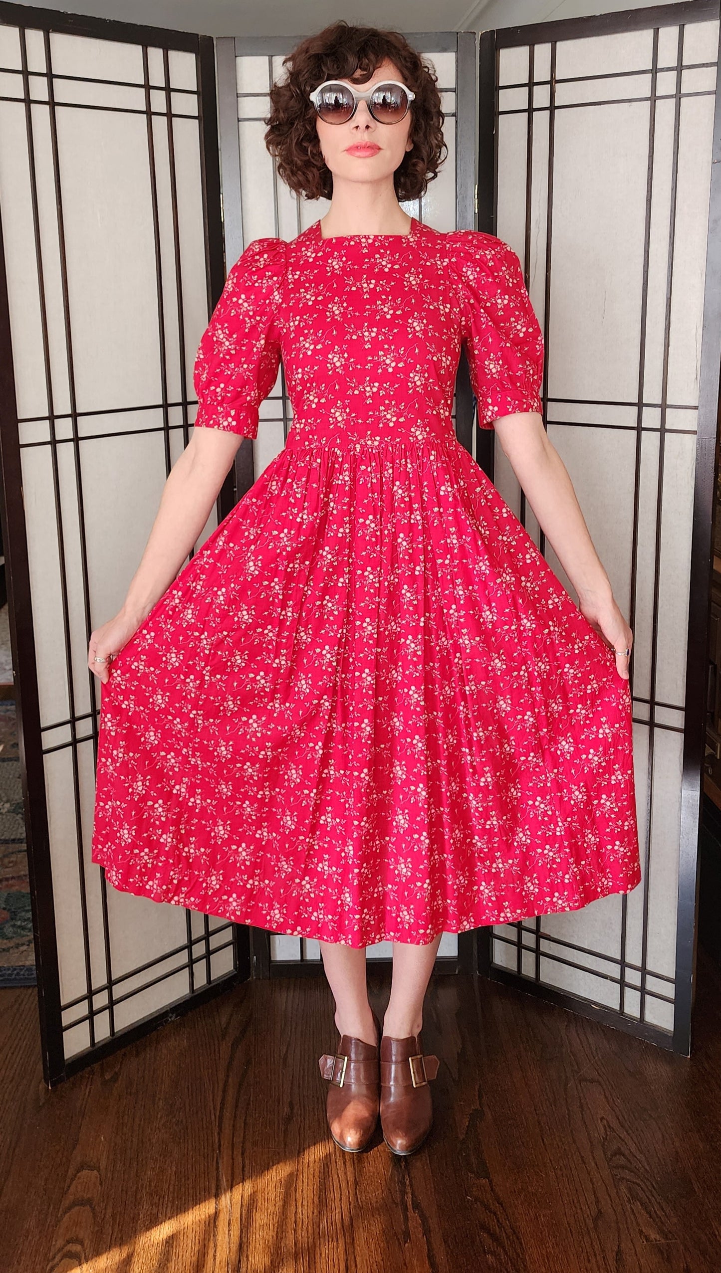 80s Laura Ashley Dress Red Cotton Floral Print w/Short Sleeves
