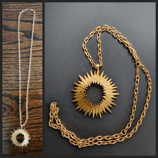 60s Gold Starburst Pendant Chain Necklace Sarah Coventry