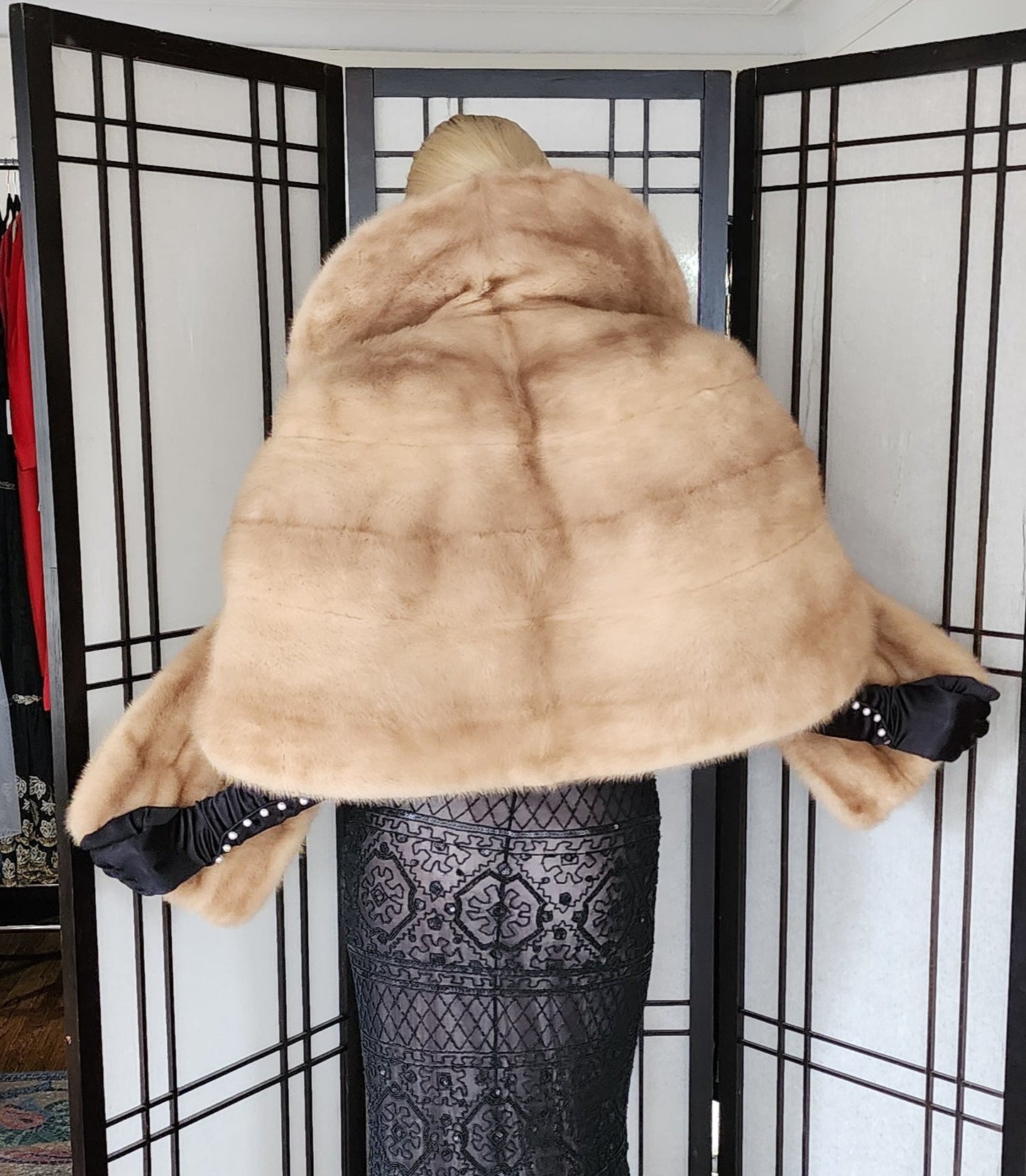 Vintage 50s Blonde Mink Fur Wrap Audrey Monogram