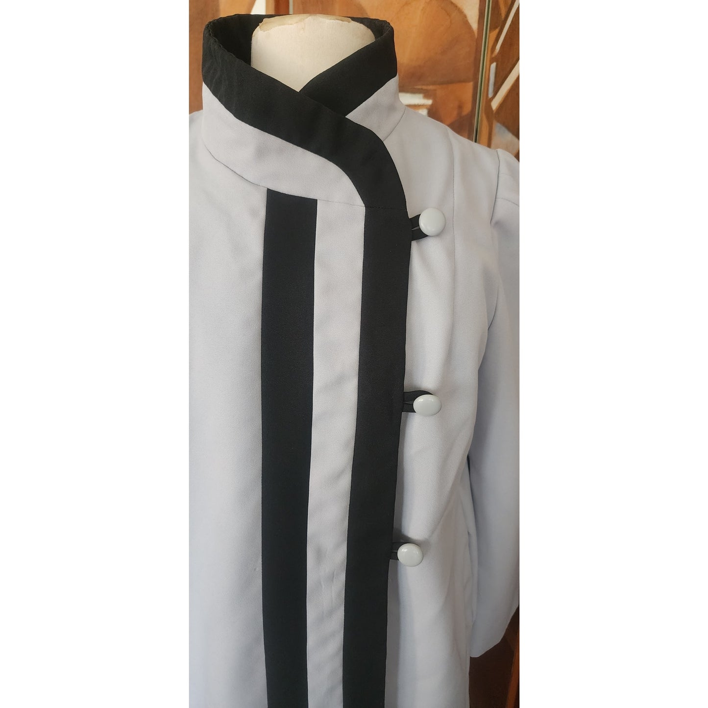 Vintage 1980s Alorna Spring Coat Gray w/Black Art Deco Style Trim / XL