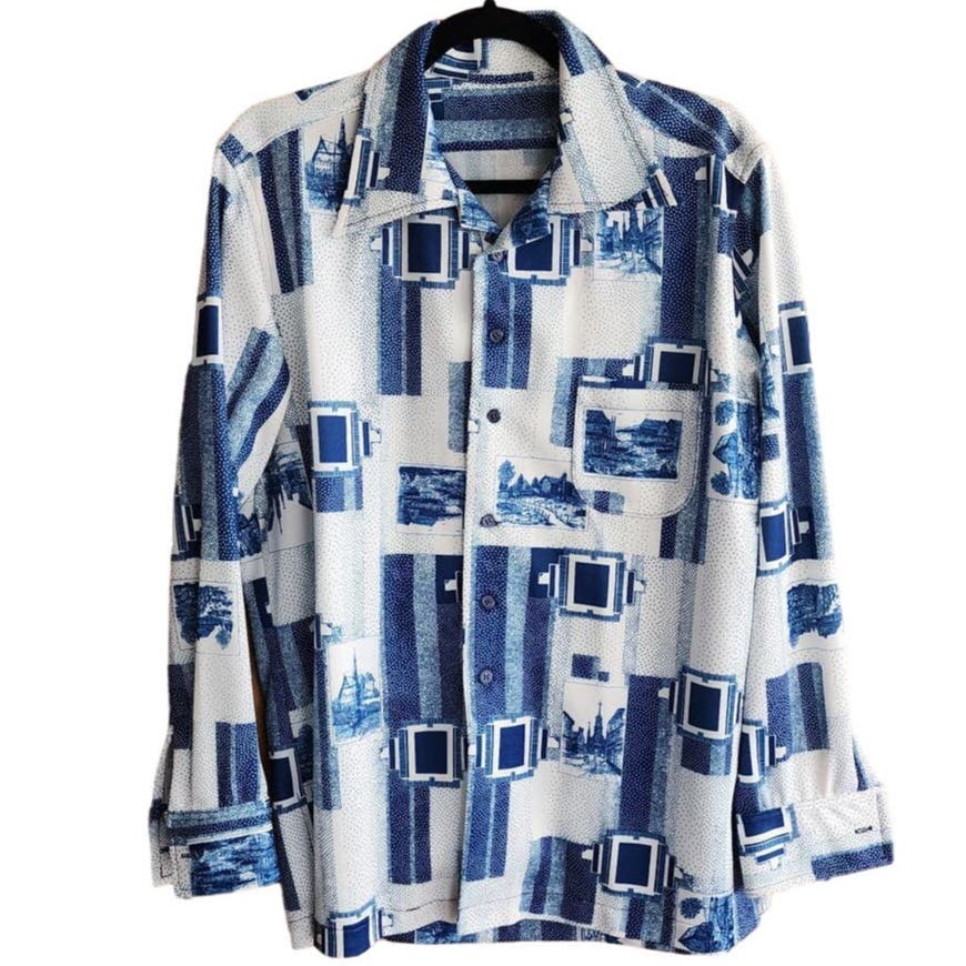 Vintage 70s Novelty Print Mens Shirt Button Down Blue White