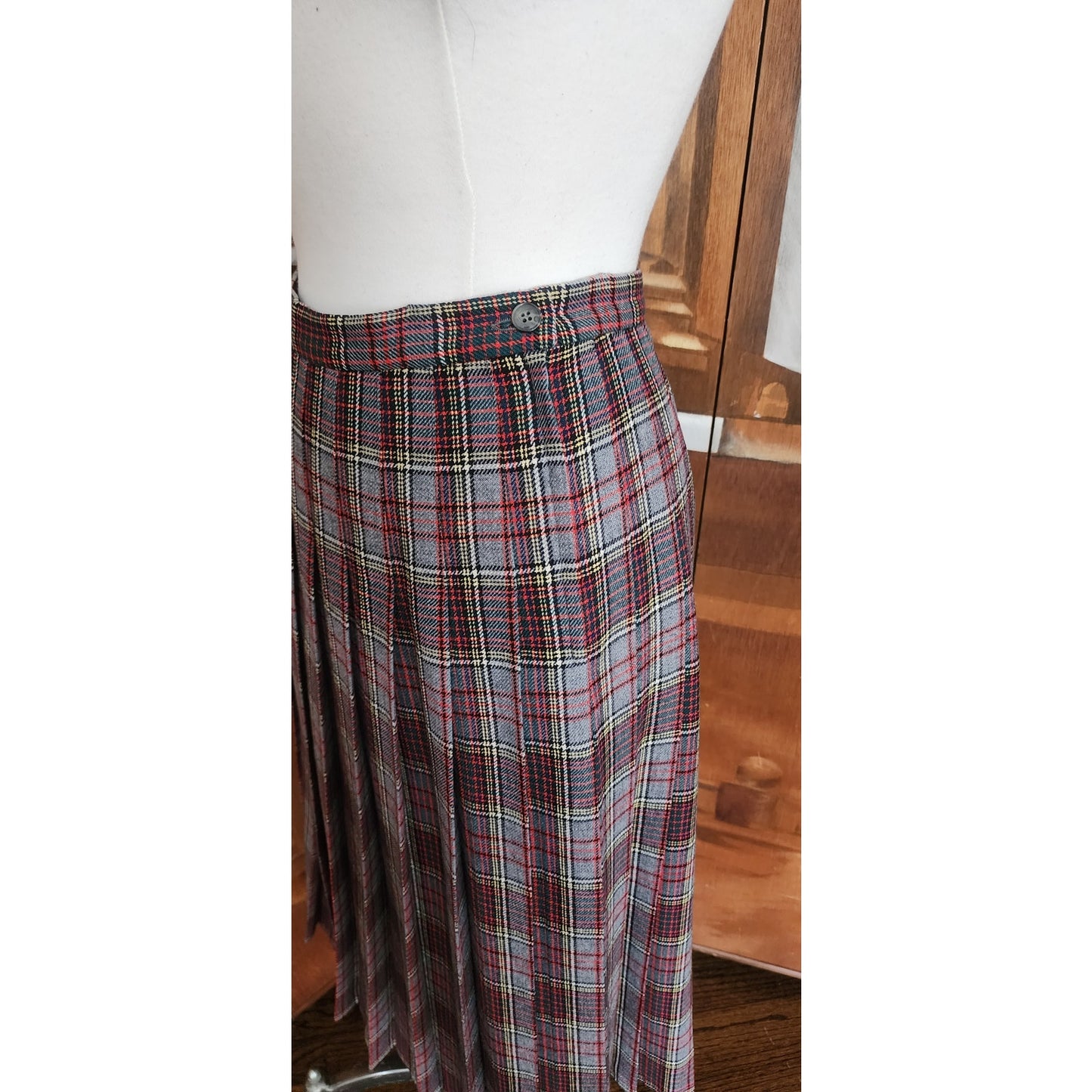 Vintage 70s PENDLETON Plaid Midi Skirt Pleated Wool Anderson Tartan Red