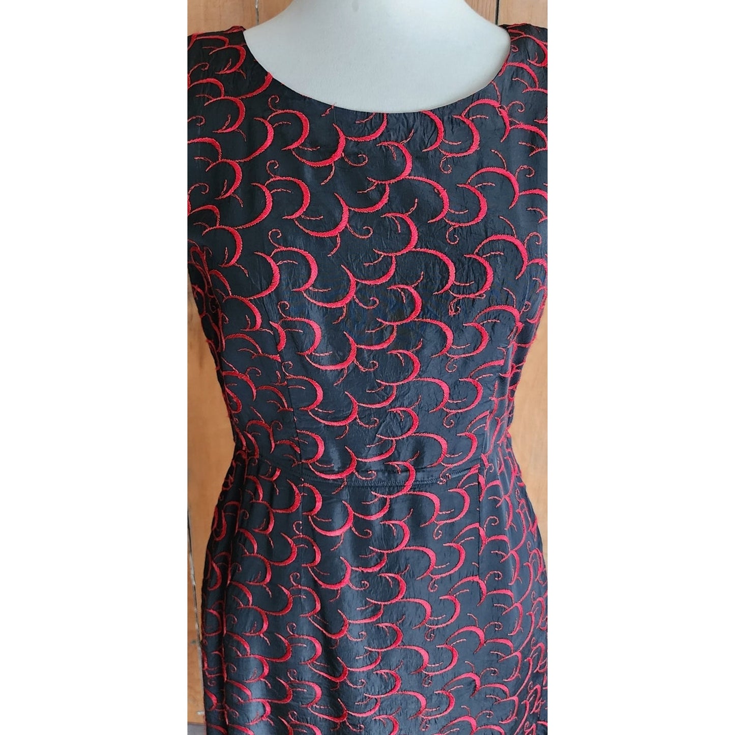 Vintage 1960s Embroidered Dress Red on Black Crescent Moon / Medium