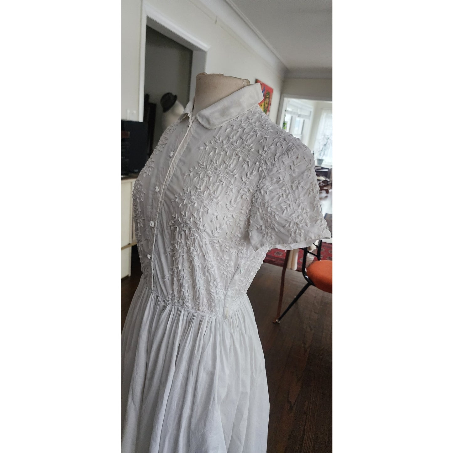 Vintage 50s Shirtdress White Embroidered Cotton Short Sleeve