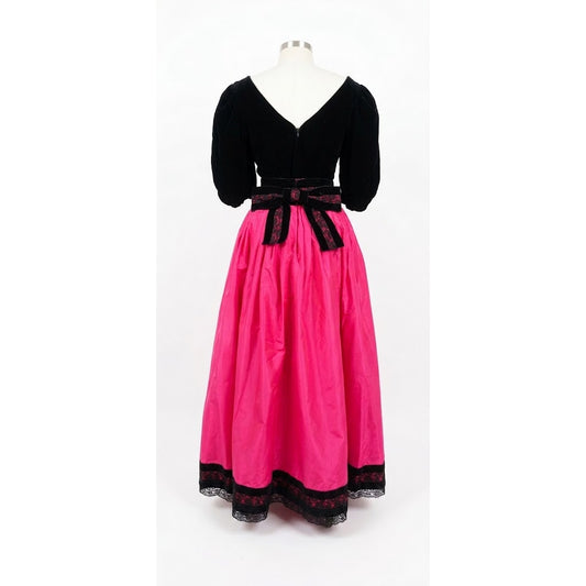 Vintage 1980s Oscar de la Renta Black Velvet Top Fuschia Pink Satin Maxi Skirt Set Miss O