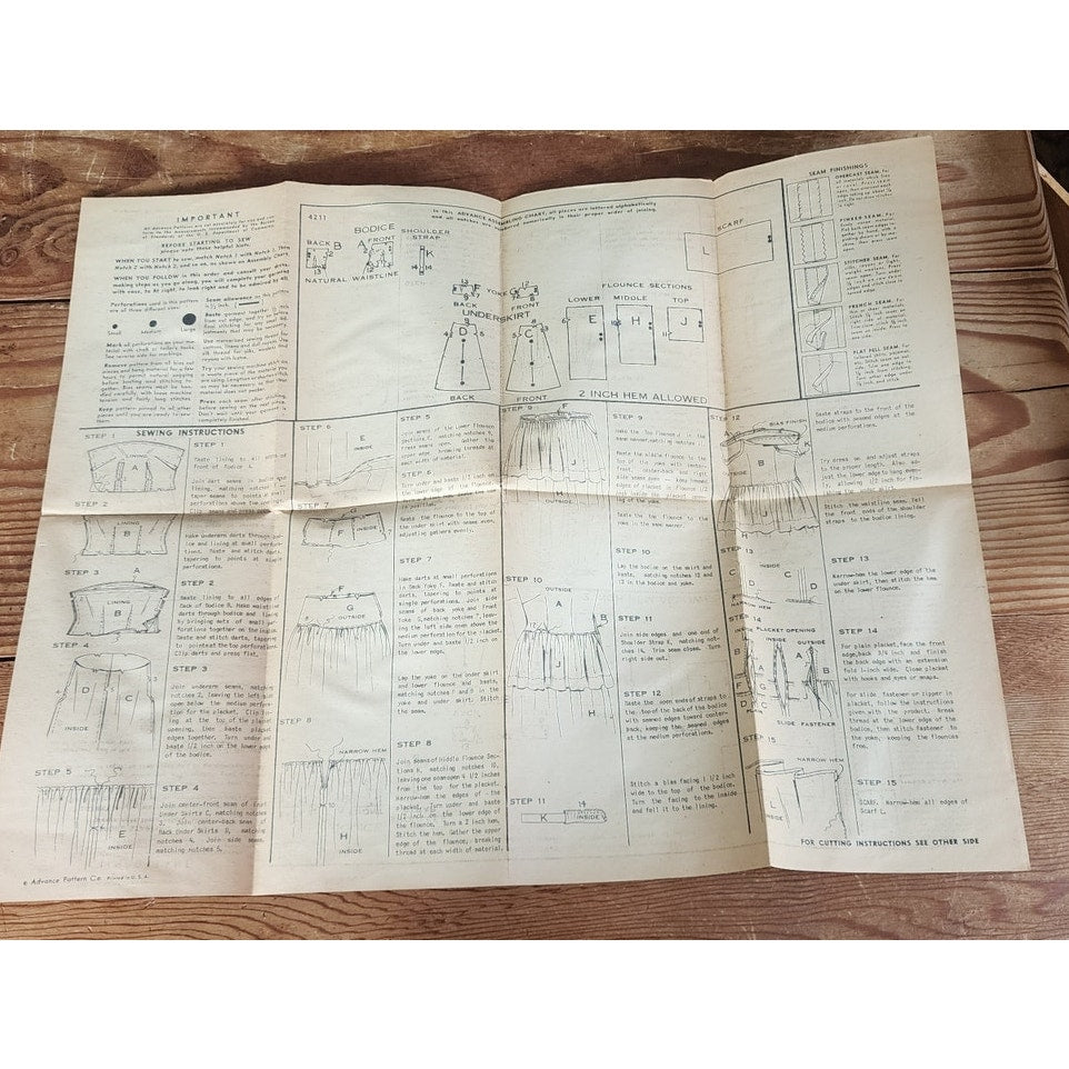 1940s Sewing Pattern: Evening Dress + Scarf Advance Pattern 4211