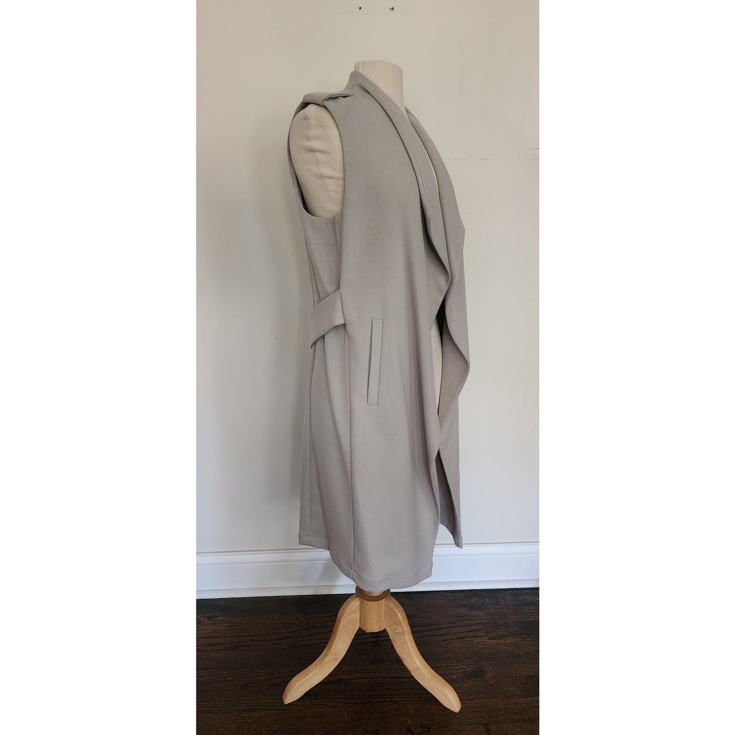 SOIA & KYO Harlin Pebble Vest / Gray Duster New With Tags / M