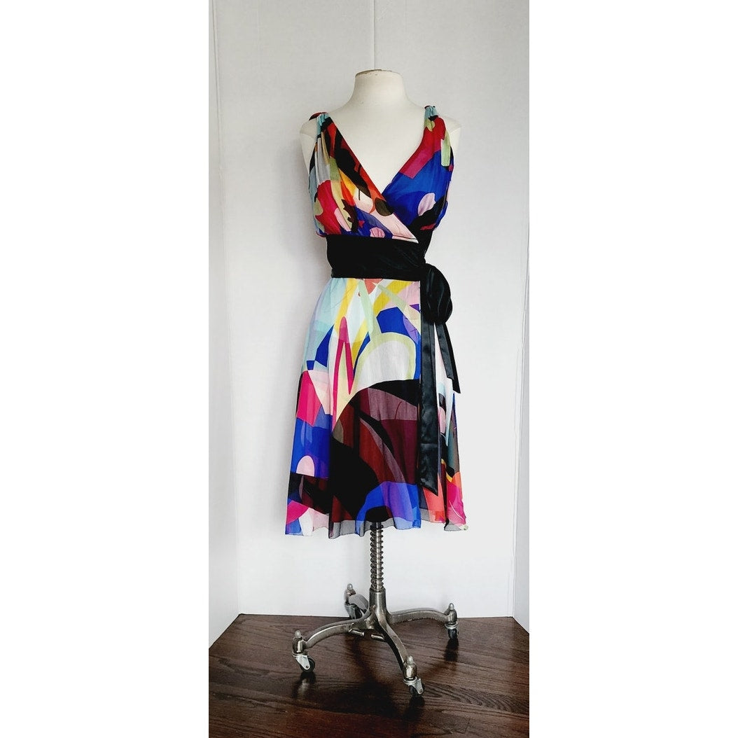 Vintage 2000s Diane von Furstenberg  Wrap Dress Bold Silk Print Sleeveless