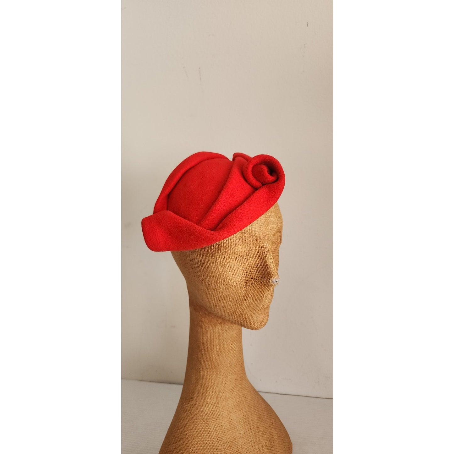 Vintage Red Hat Sculpted Swirled Wool Alva Millinery