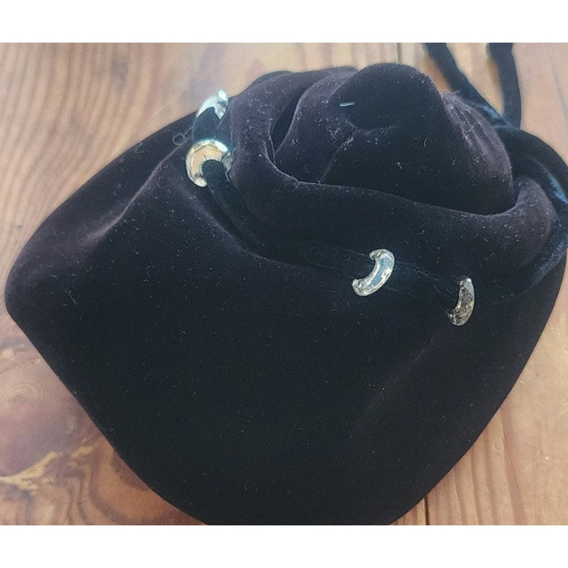 Vintage 1930s Hat Black Velvet Art Deco Modernist Avant Garde Austelle