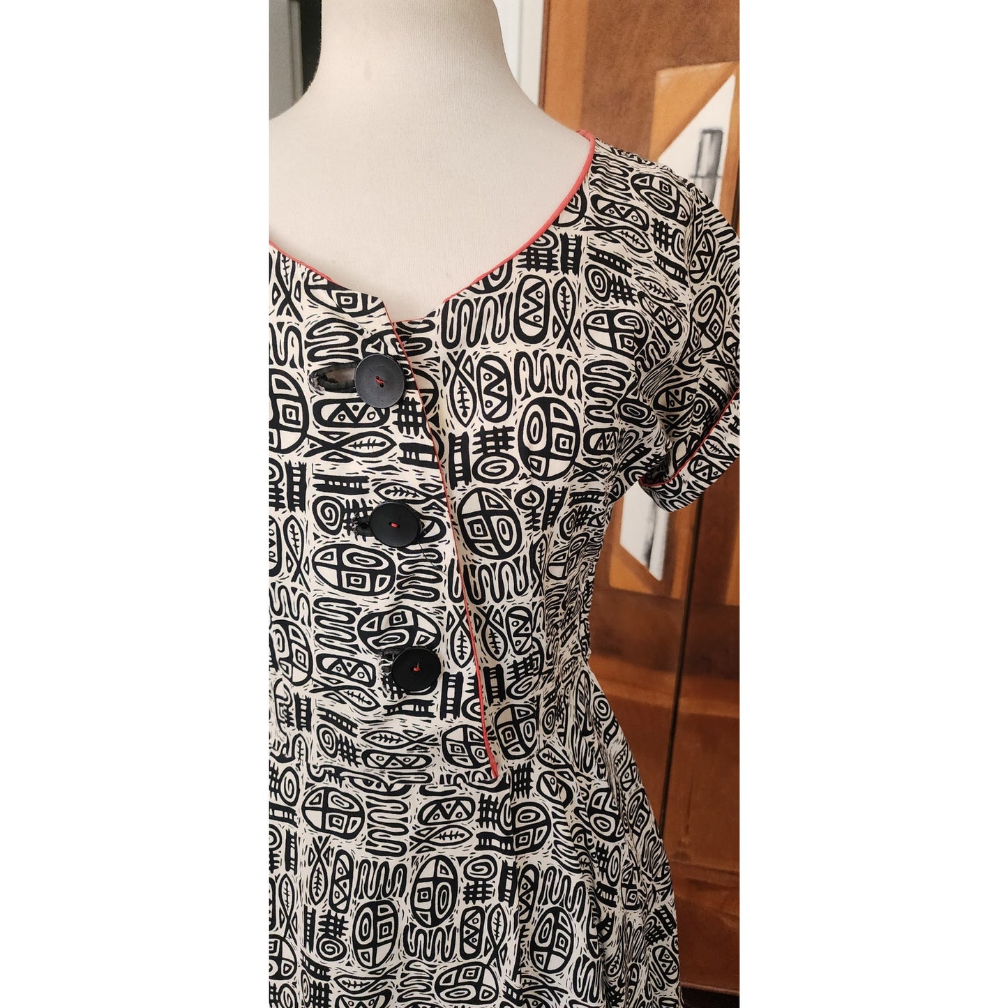 Vintage 50s Cotton Print Day Dress Black White MCM Tiki Pattern Rockabilly Short Sleeved / M