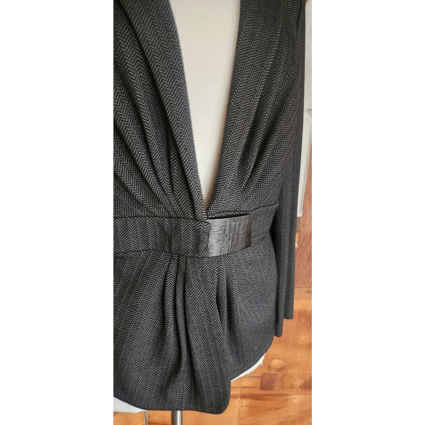 Vintage 2000s Armani Blazer Gray Herrinbone Wool Fitted Jacket Buckle Closure