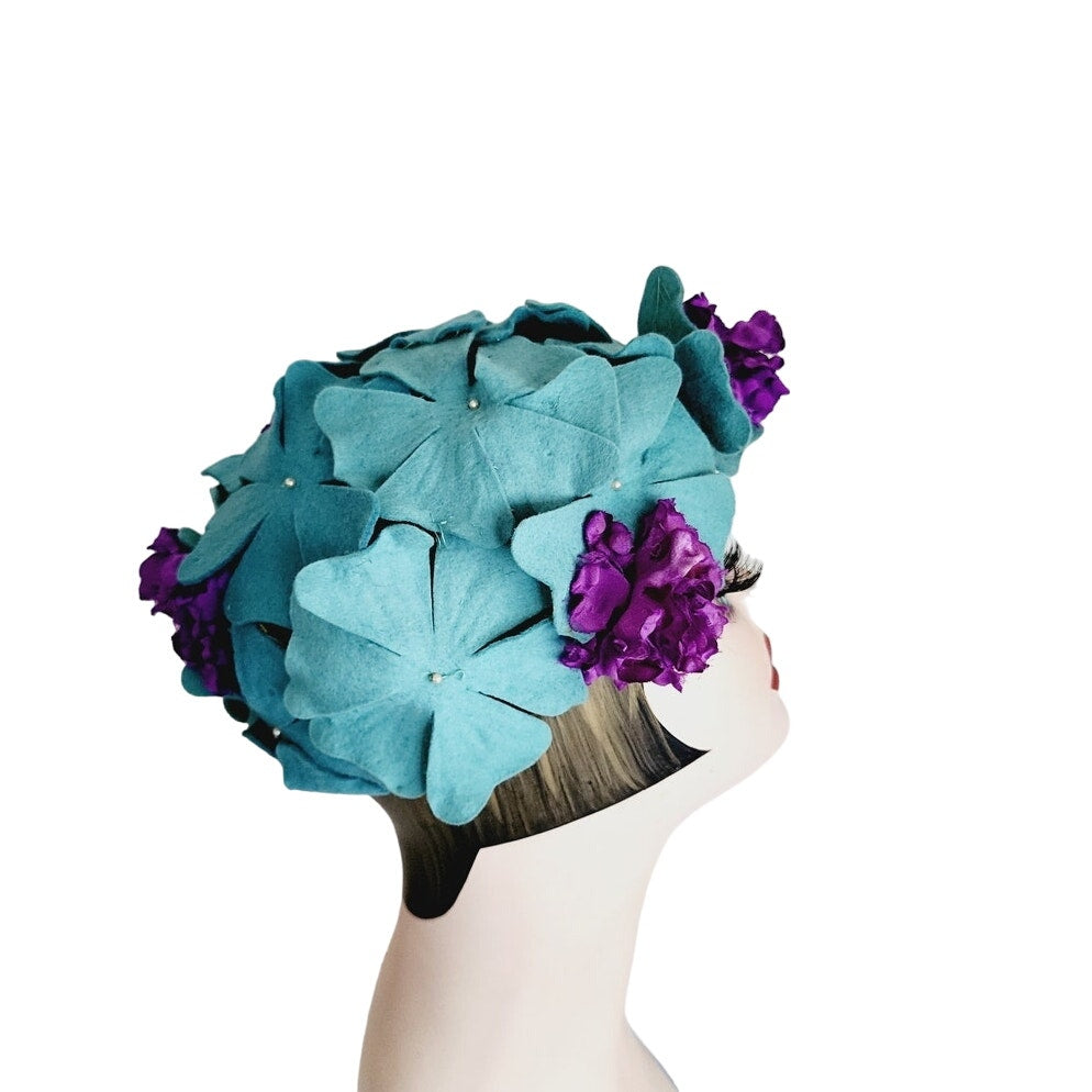 Vintage 50s Flower Hat Felt Petals Blue Purple Hattie Carnegie
