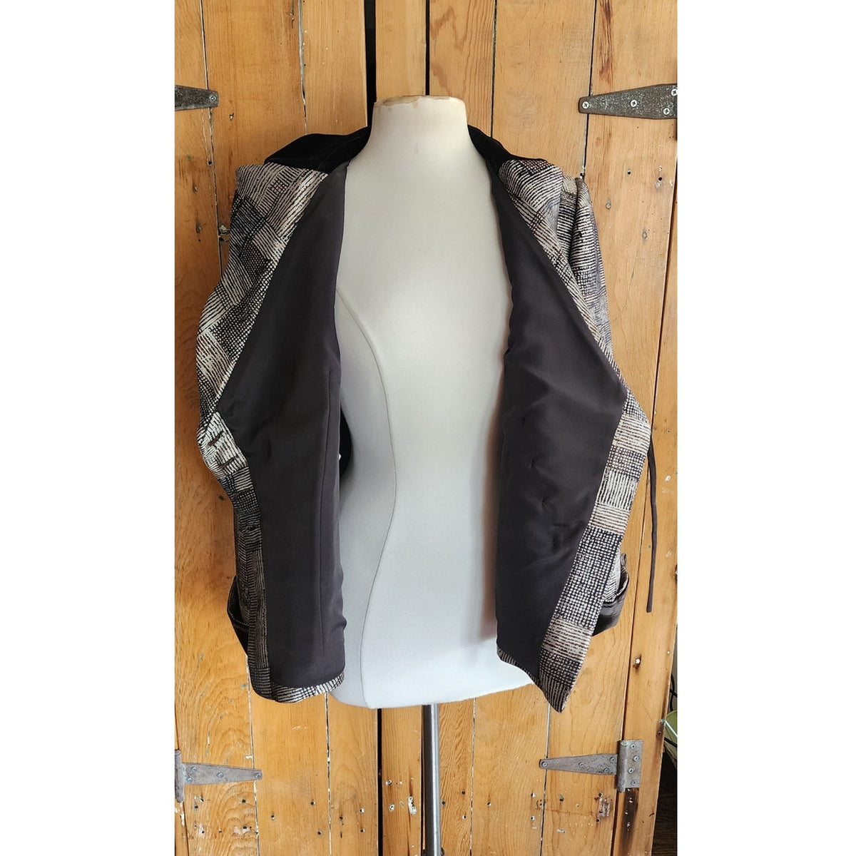 Armani Collezioni Blazer Silver Black Jacket Jacquard Print Asymmetrical Buttons Large