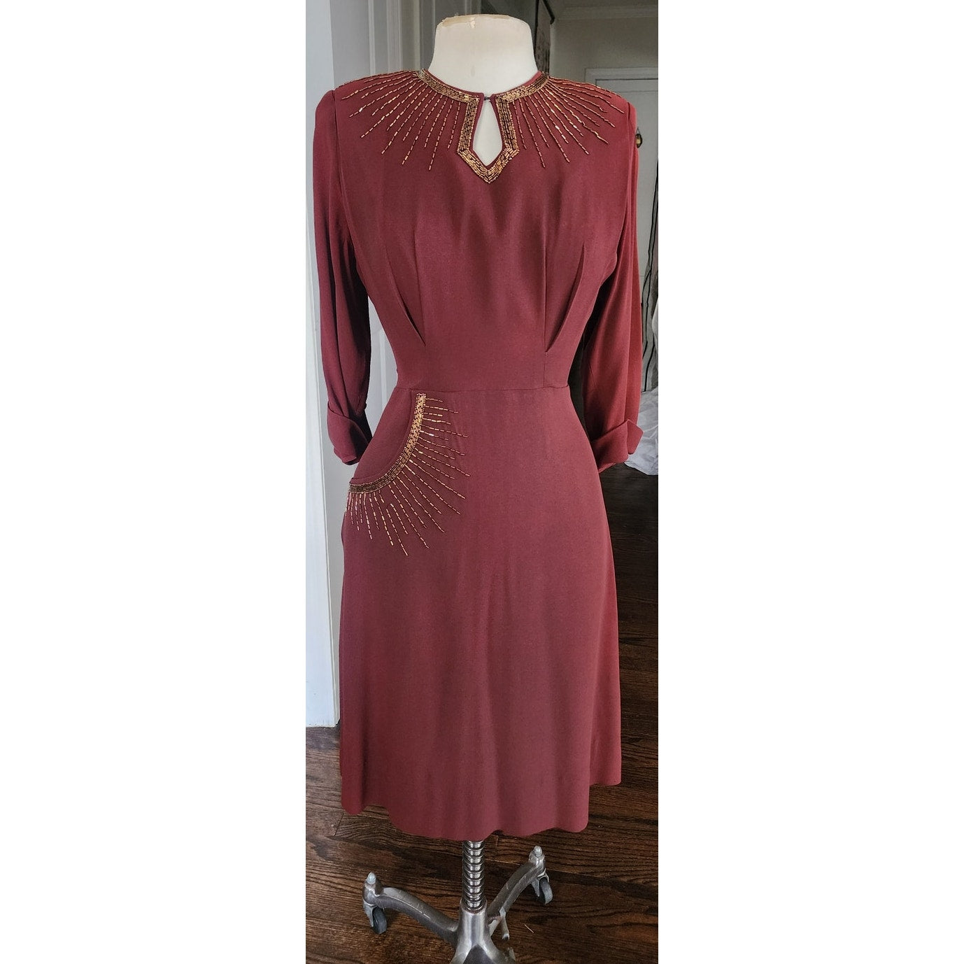 Vintage 1940s Beaded Dress in Brown Copper Crepe w/Keyhole Small