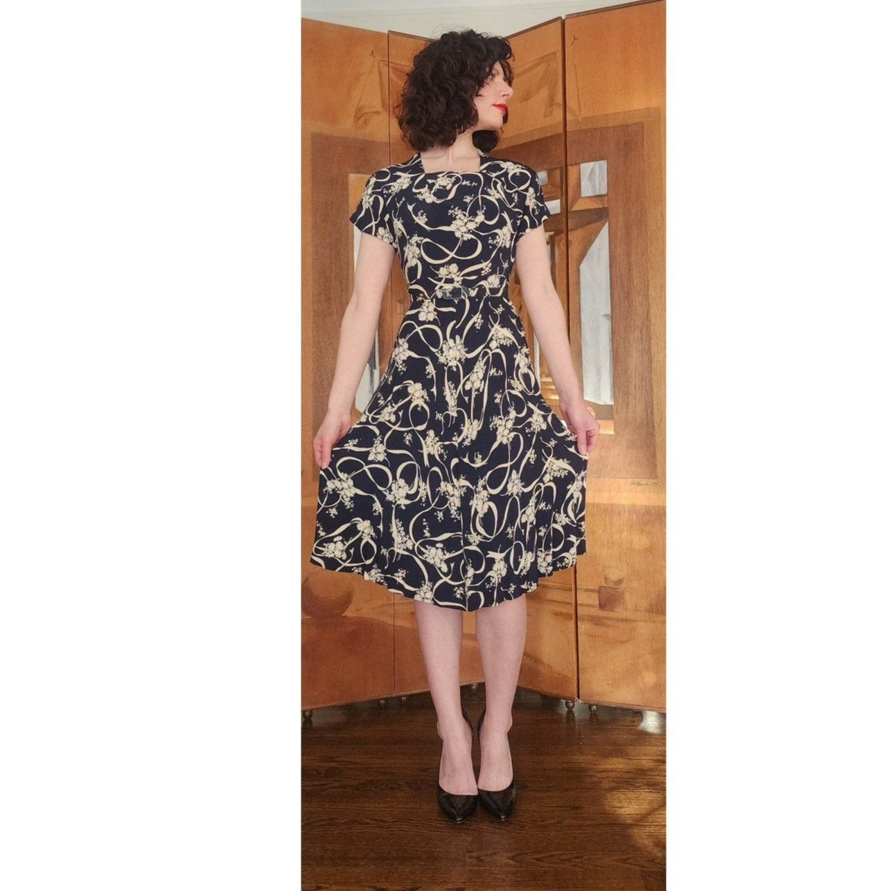 Vintage ORIGINAL 40s Leslie Fay Black Cream Floral Ribbon Rayon Midi Day Dress