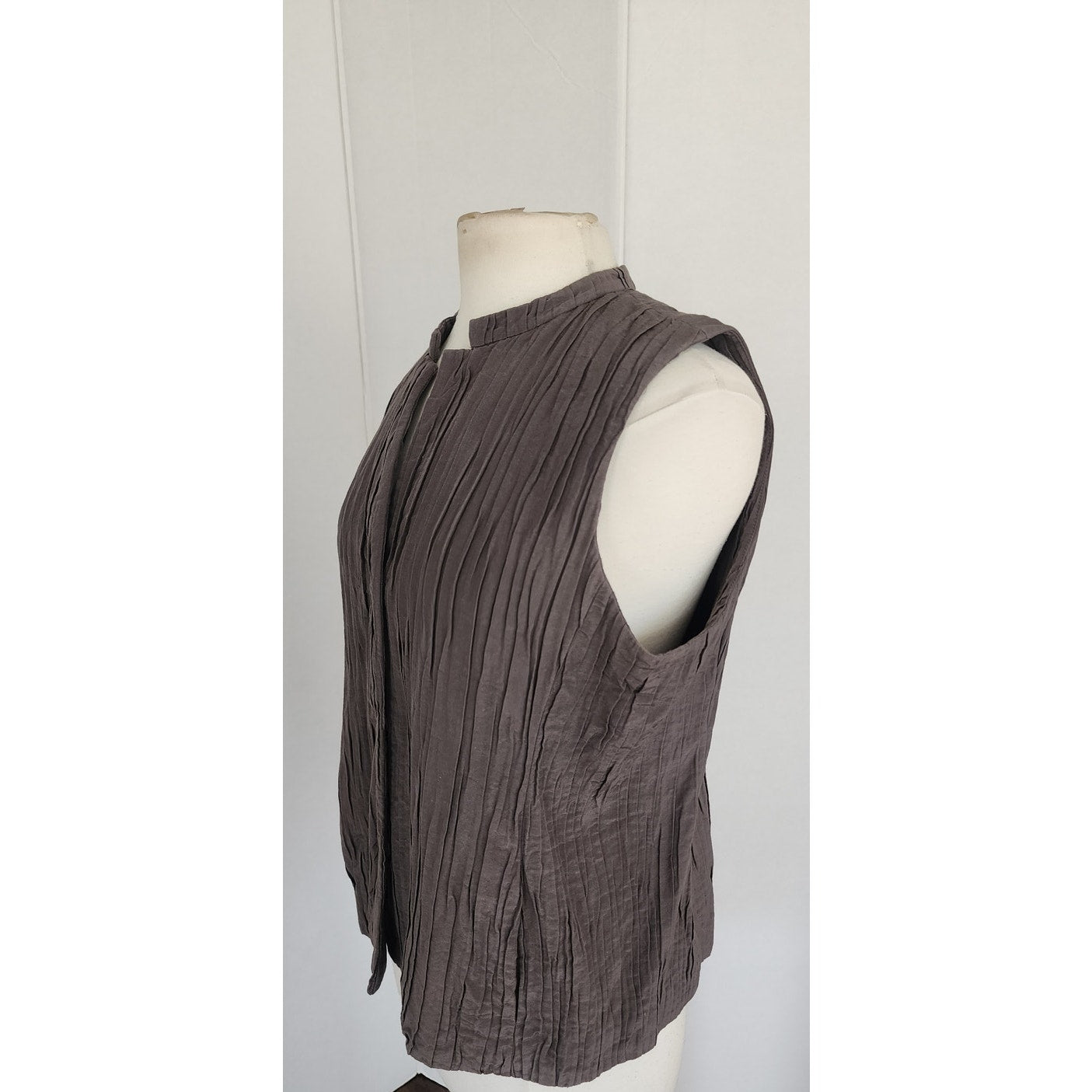 Eileen Fisher Sleeveless Top Vest Crinkled Brown Gray Cotton Silk / M