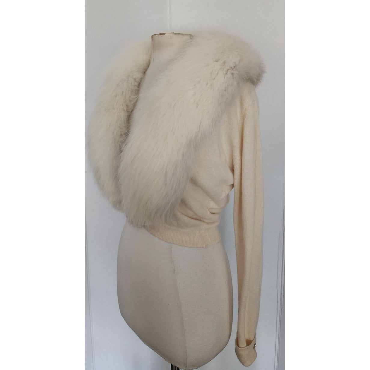 Vintage 1950s Cream Wool Cardigan White Fox Fur Collar Joseph Horne