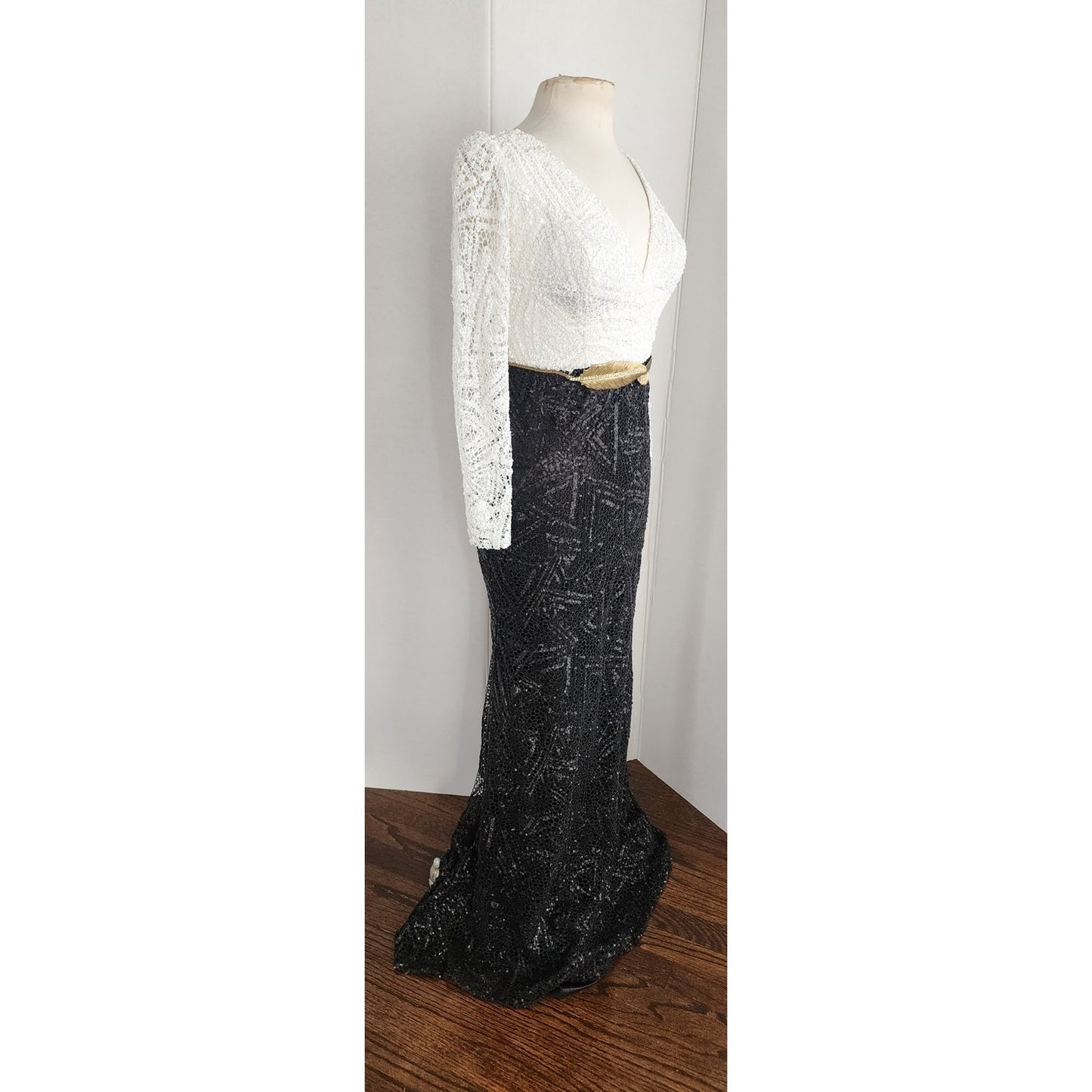 Vintage Evening Gown White Black Sequins Gold Leaf Belt w/Rhinestones