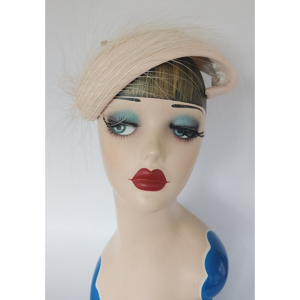 Vintage 1950s Fascinator White Feather Headdress Bridal Headband