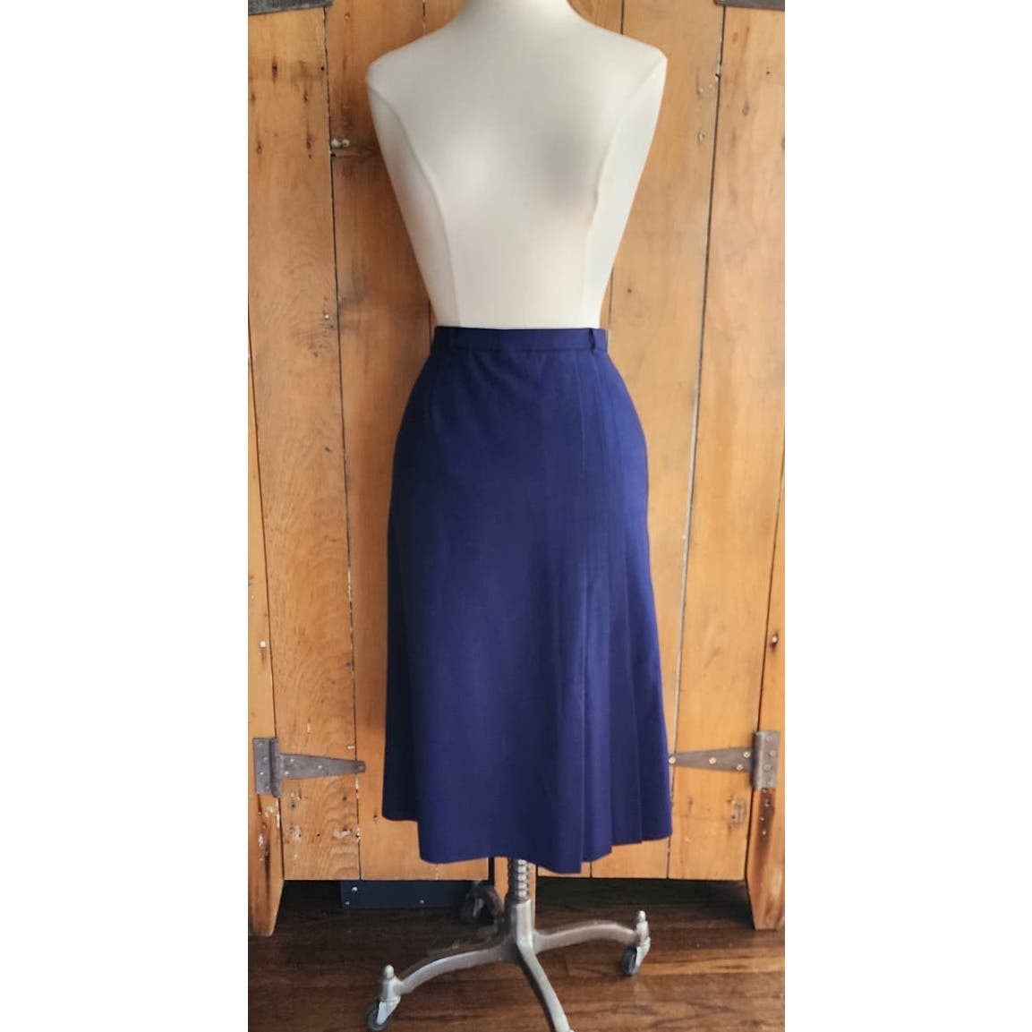 Vintage 40s Skirt Navy Blue Wool Side Pleats
