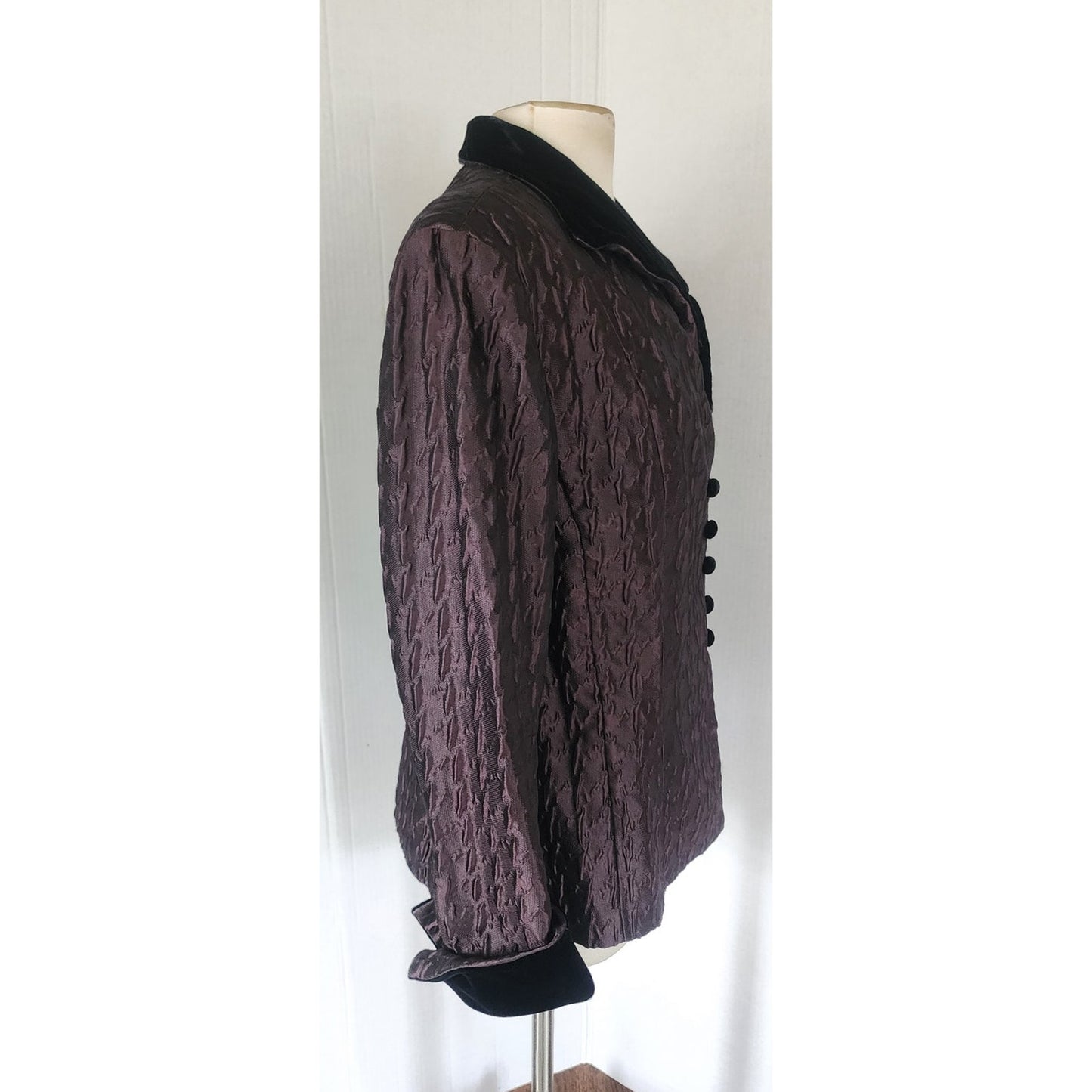 Vintage 1990s Roland Nivelais Blazer Purple Eggplant Crinkled Silk Jacket / M