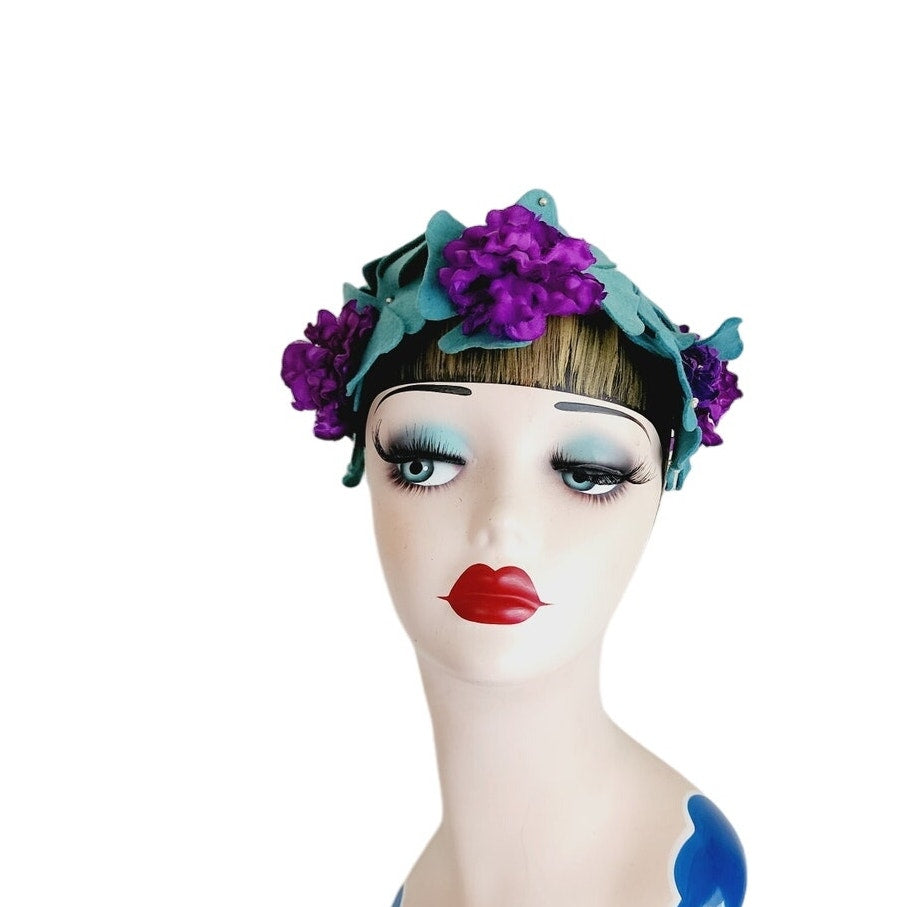 Vintage 50s Flower Hat Felt Petals Blue Purple Hattie Carnegie