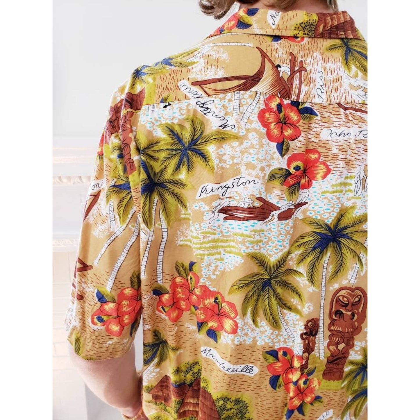 Vintage 60s Hawaiian Mens Shirt Tiki Print Jamaica