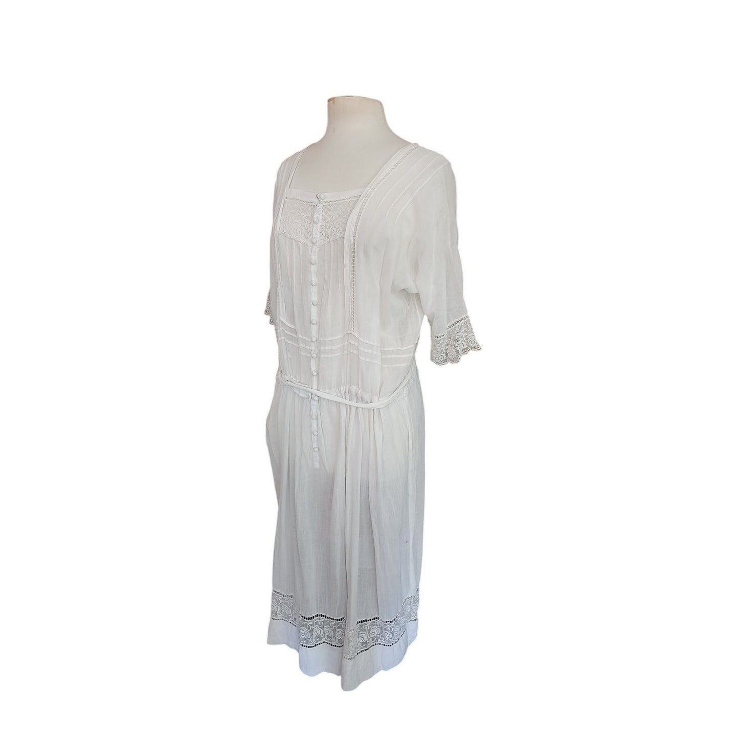 Antique 1910s White Lingerie Tea Dress Lawn Gown Crochet Lace Embroidery Drop Waist L