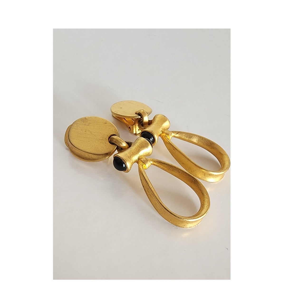 Vintage Gold and Black Teardrop Clip-On Earrings 80s 90s Etruscan Revival