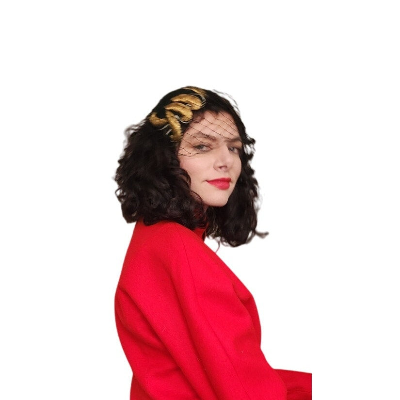 Vintage 1950s Bes-Ben Hat Black Wool Gold Feather Motif