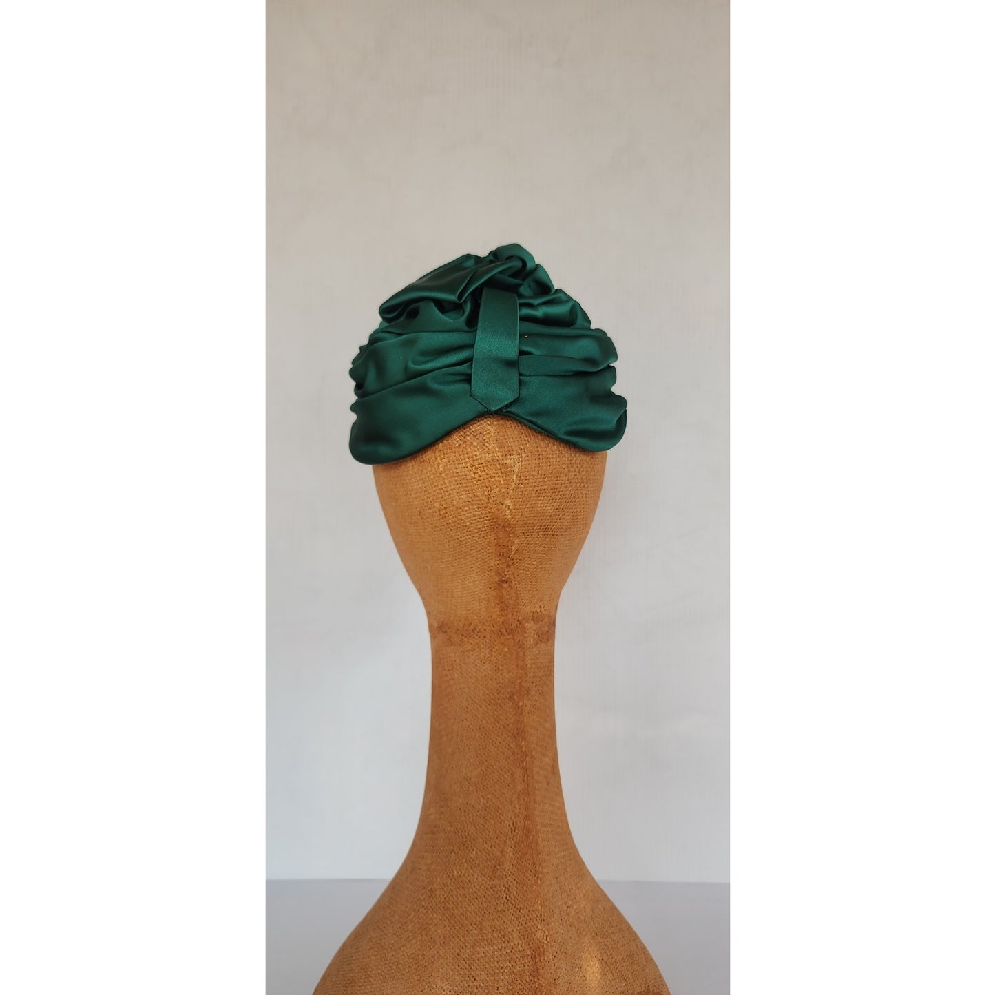 Vintage 50s Evening Hat Green Silk Turban Chapeaux Paris