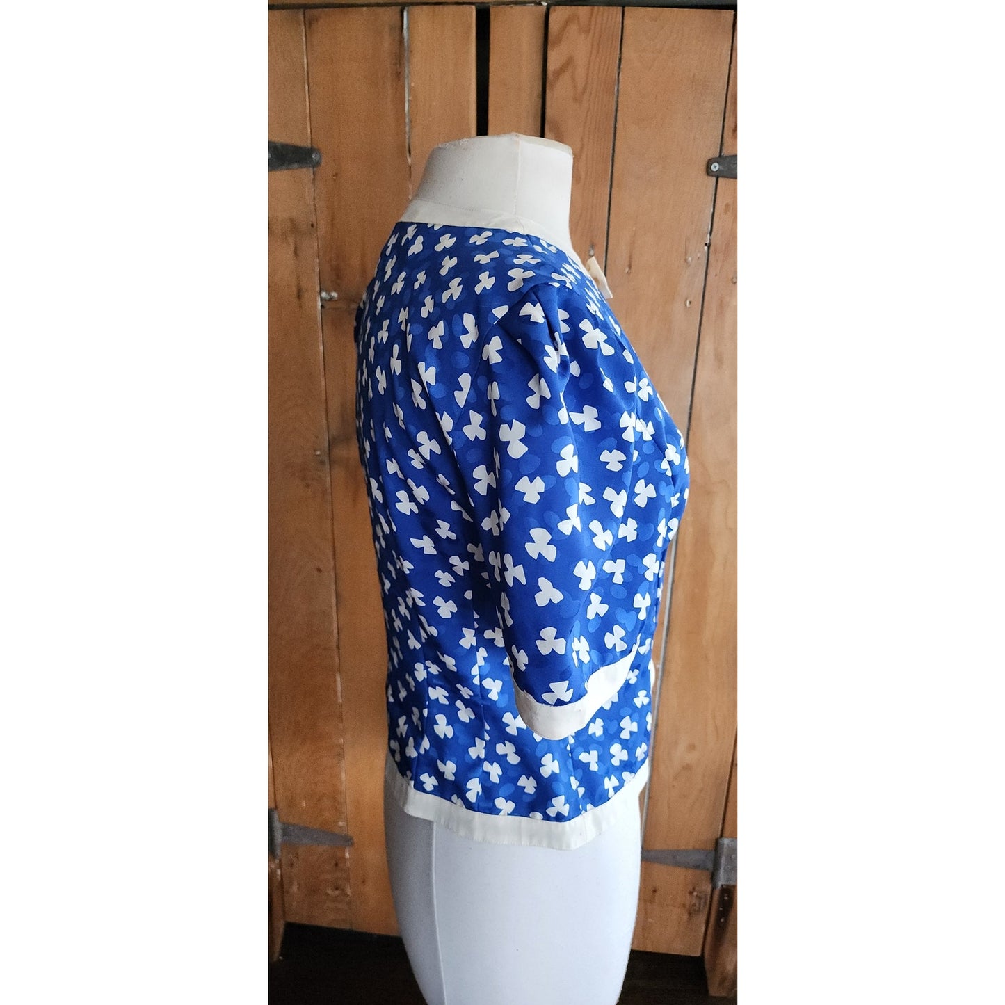 Vintage 80s Graphic Blouse w/Bows Blue & White Petites for Maggy