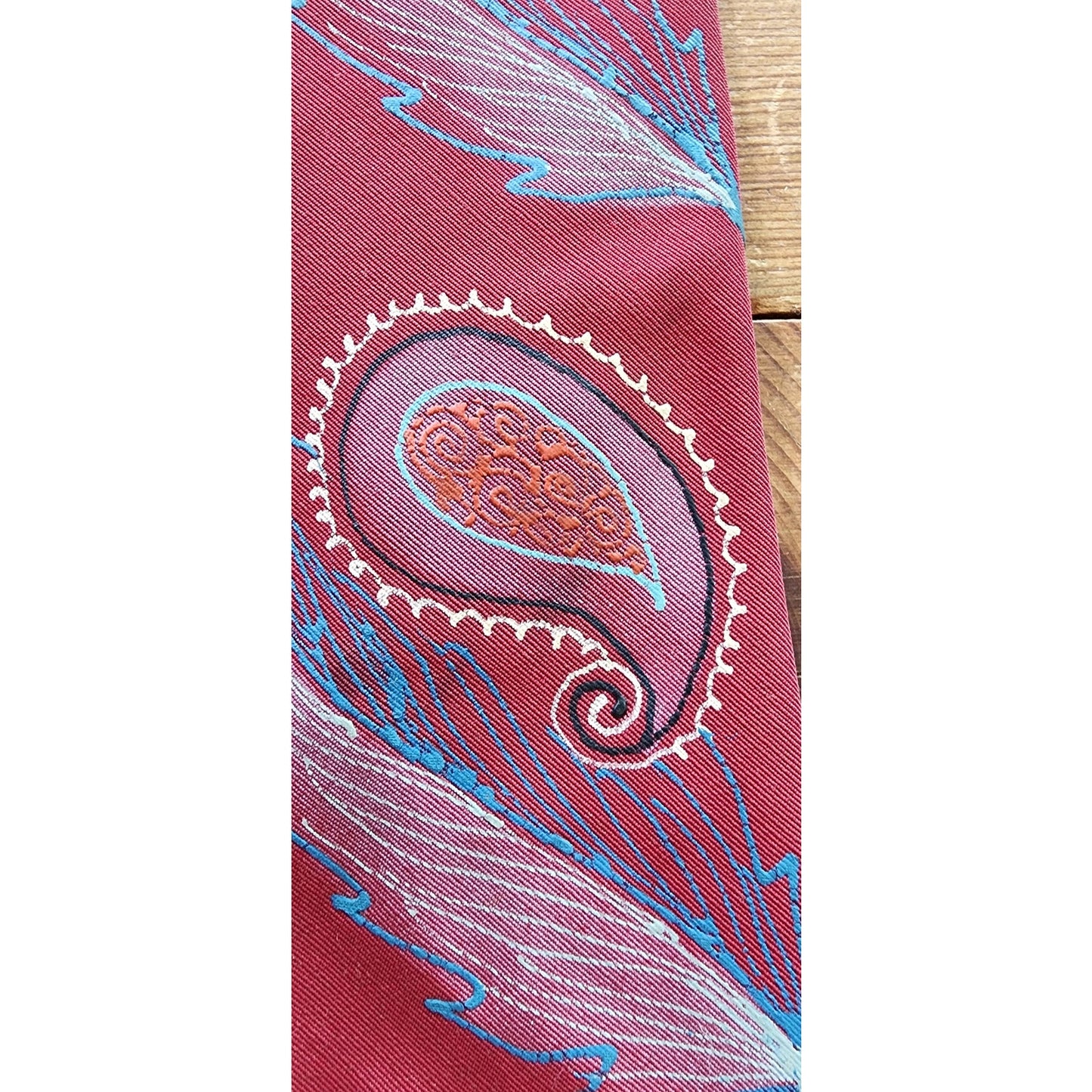 Vintage 1940s Mens Tie Burgundy Red Handpainted Paisley Towncraft