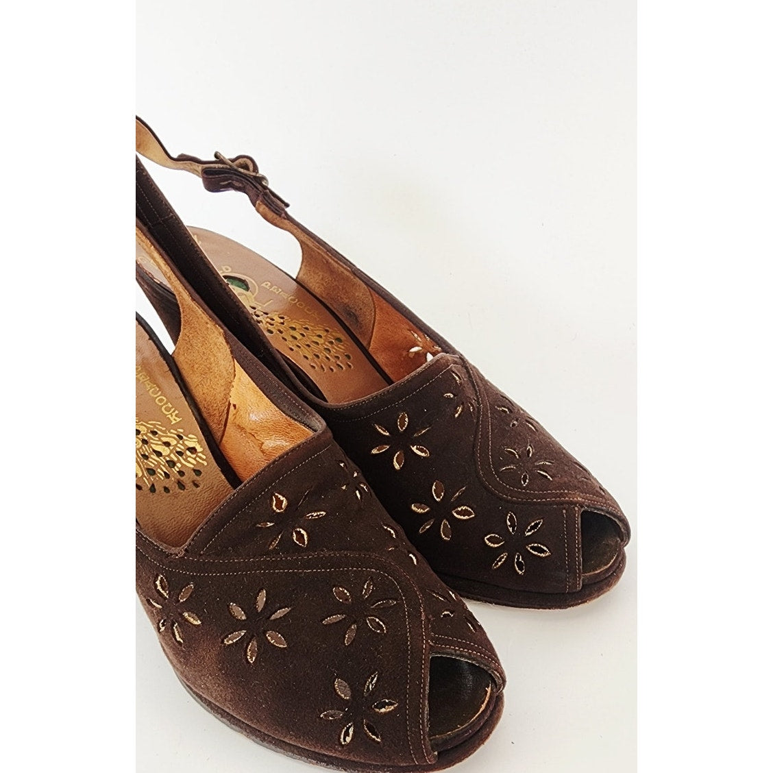 Vintage 1940s Brown Suede Shoes by Peacock Slingbacks Heels Cut Out Peep Toe 6.5