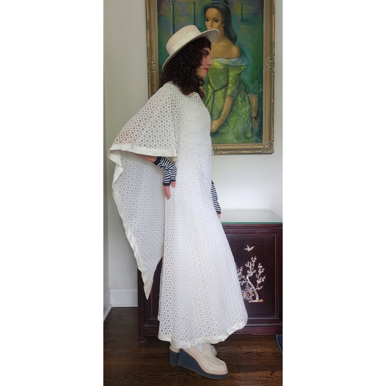 Vintage 70s White Maxi Dress Openwork Crochet Bridal Dress w/Capelet