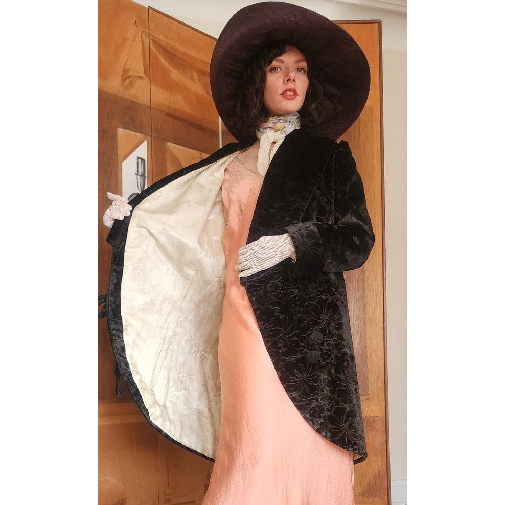 Antique 1910s 20s Edwardian Art Deco Black Textured Silk Velvet Opera Coat Frock Jacket with Silk Chord Knot Closure
