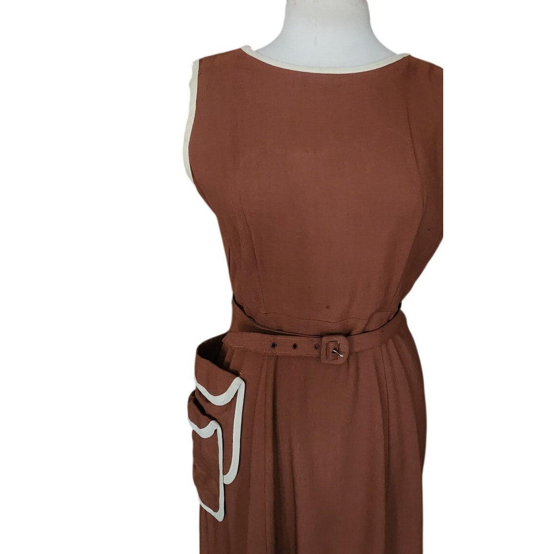 Vintage 40s Belted Day Dress in Brown & White Trim Unusual Double Pocket Design by Dawncrest