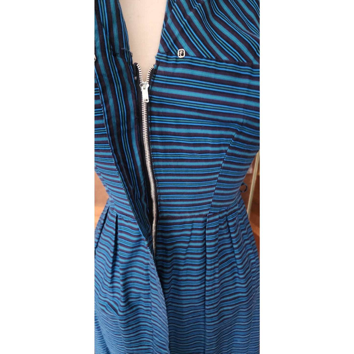 Vintage 50s Glenbury for Huntington Blue Striped Fit & Flare Day Dress