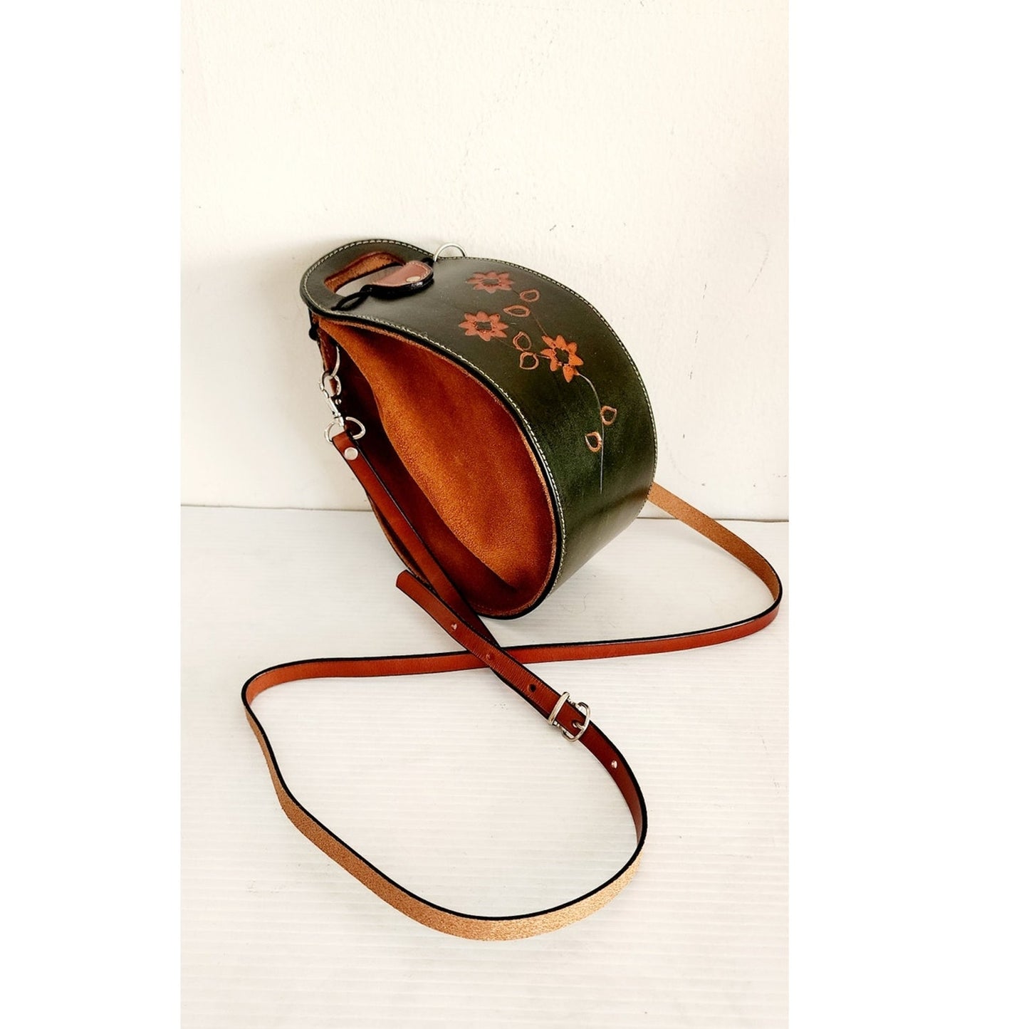 Vintage Paco Garzon Shoulder Bag Brown Tooled Leather