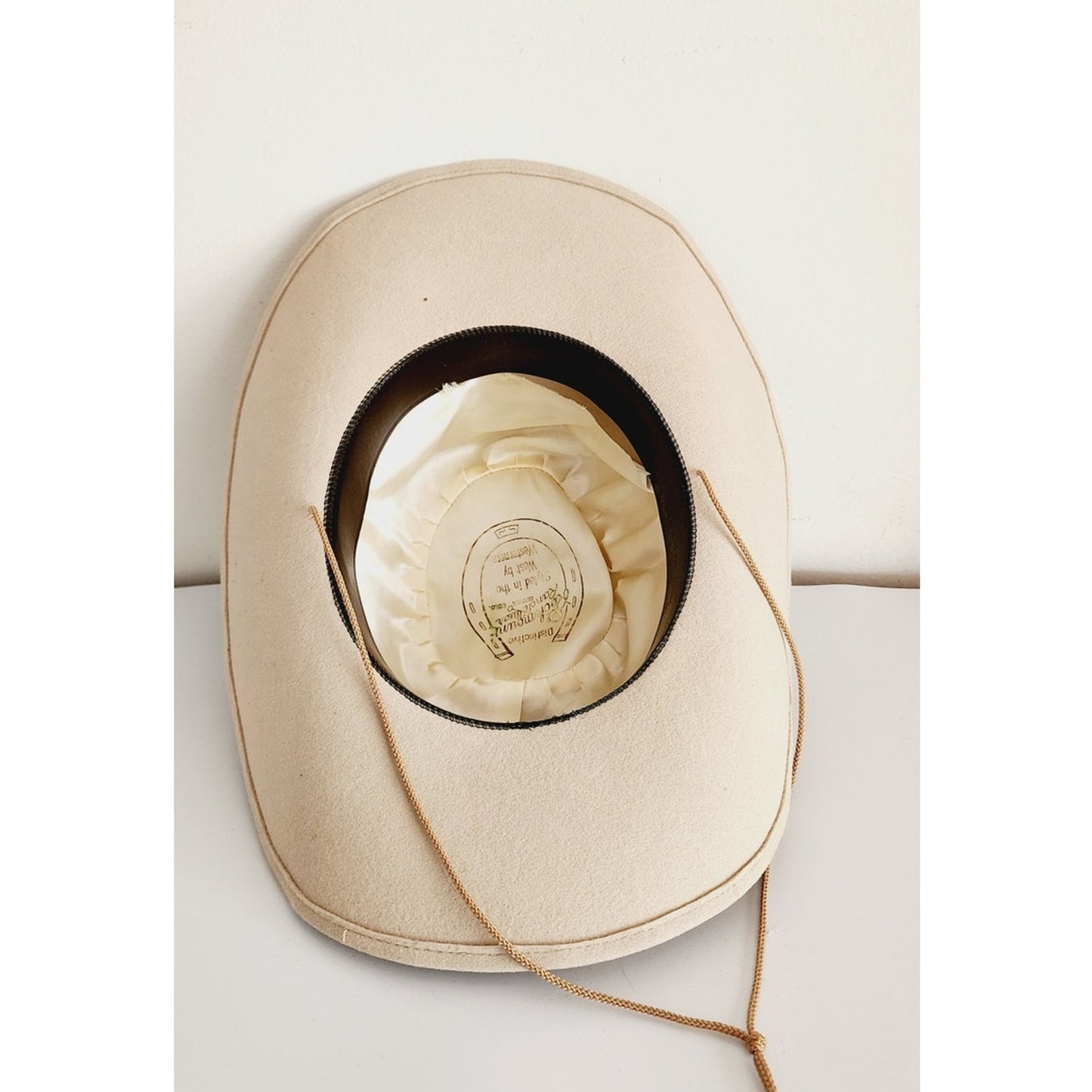 Vintage Beige Cowboy Hat w/Feather by Rockmount Wind River 1850 Size 7 1/4 Mens Unisex