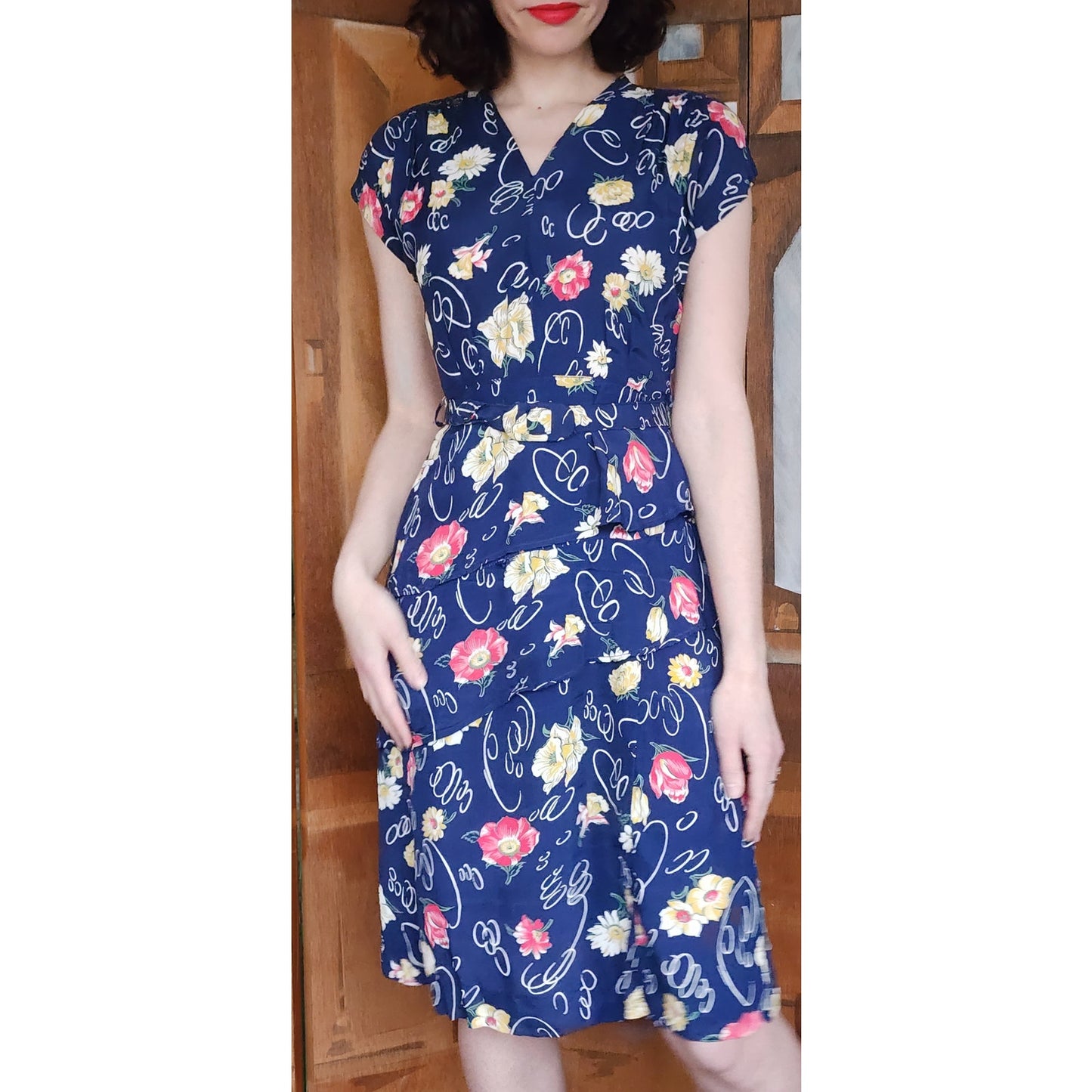 Vintage 40s Rayon Print Midi Dress Dark Blue Floral w/Belt & Diagonal Peplum