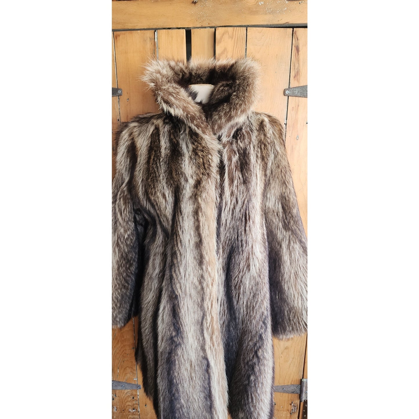 Vintage 70s Fur Coat Silver Tipped Raccoon Hip Length Revillon SATC