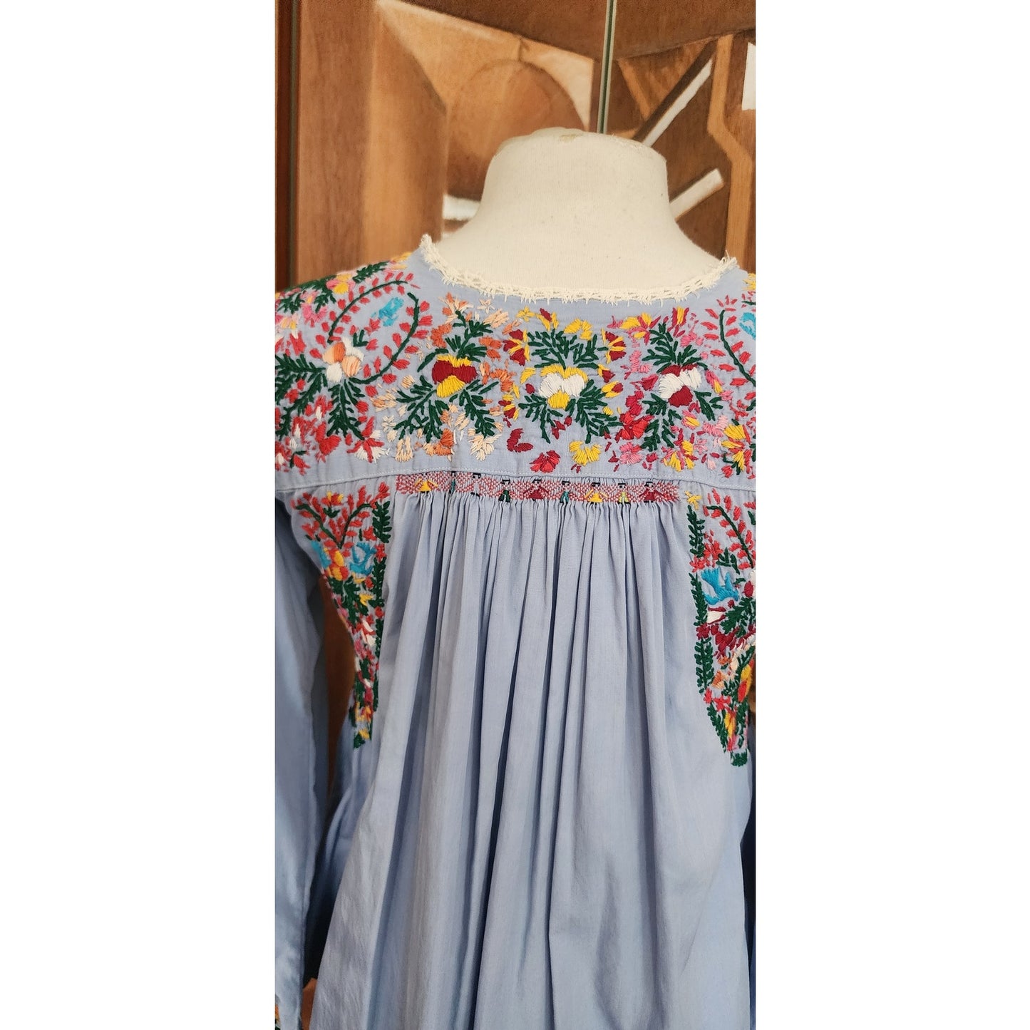 Vintage 1970s Oaxaca Mexico Shirt Peasant Blouse  Embroidered Folk Art