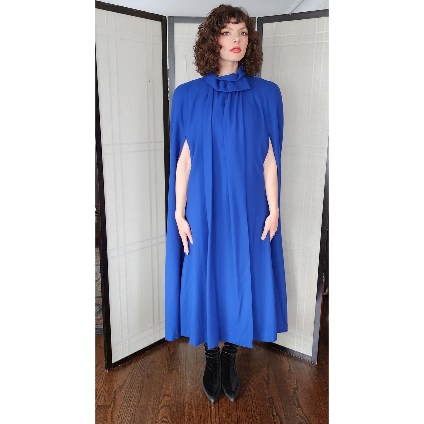 Vintage Blue Wool Cloak 80s Does 40s Large Shoulders